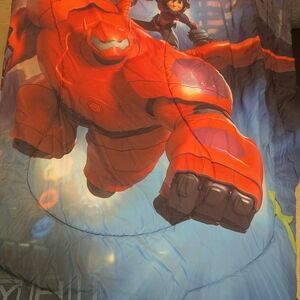 Red and Blue Hero-Themed Comforter